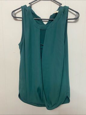 41 Hawthorn Hunter Green Sleeveless Draped Front blouse size medium Coquette